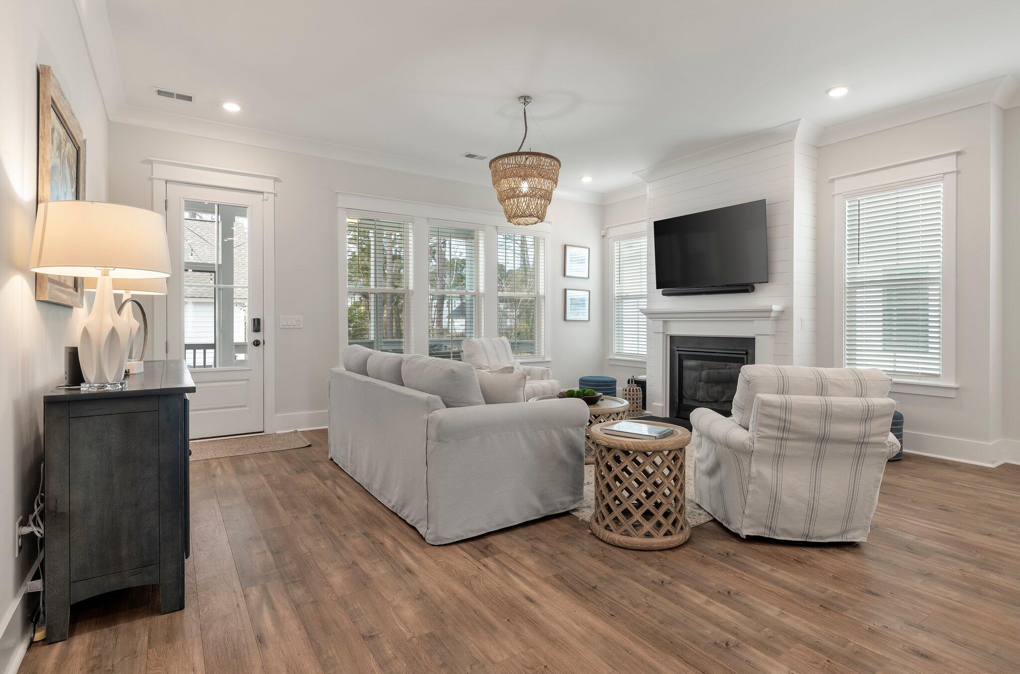 3657 Clambank Drive