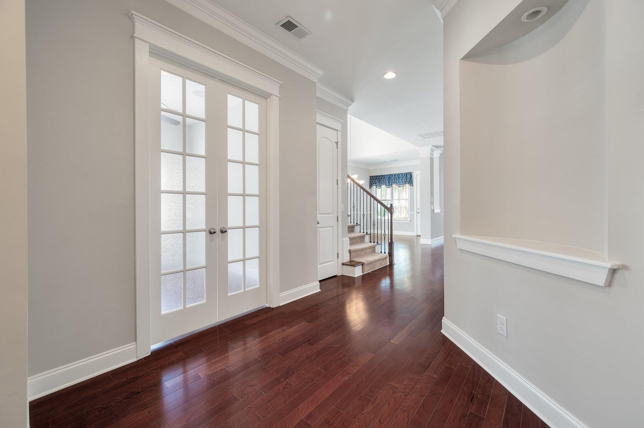 1530 New Chapel Court