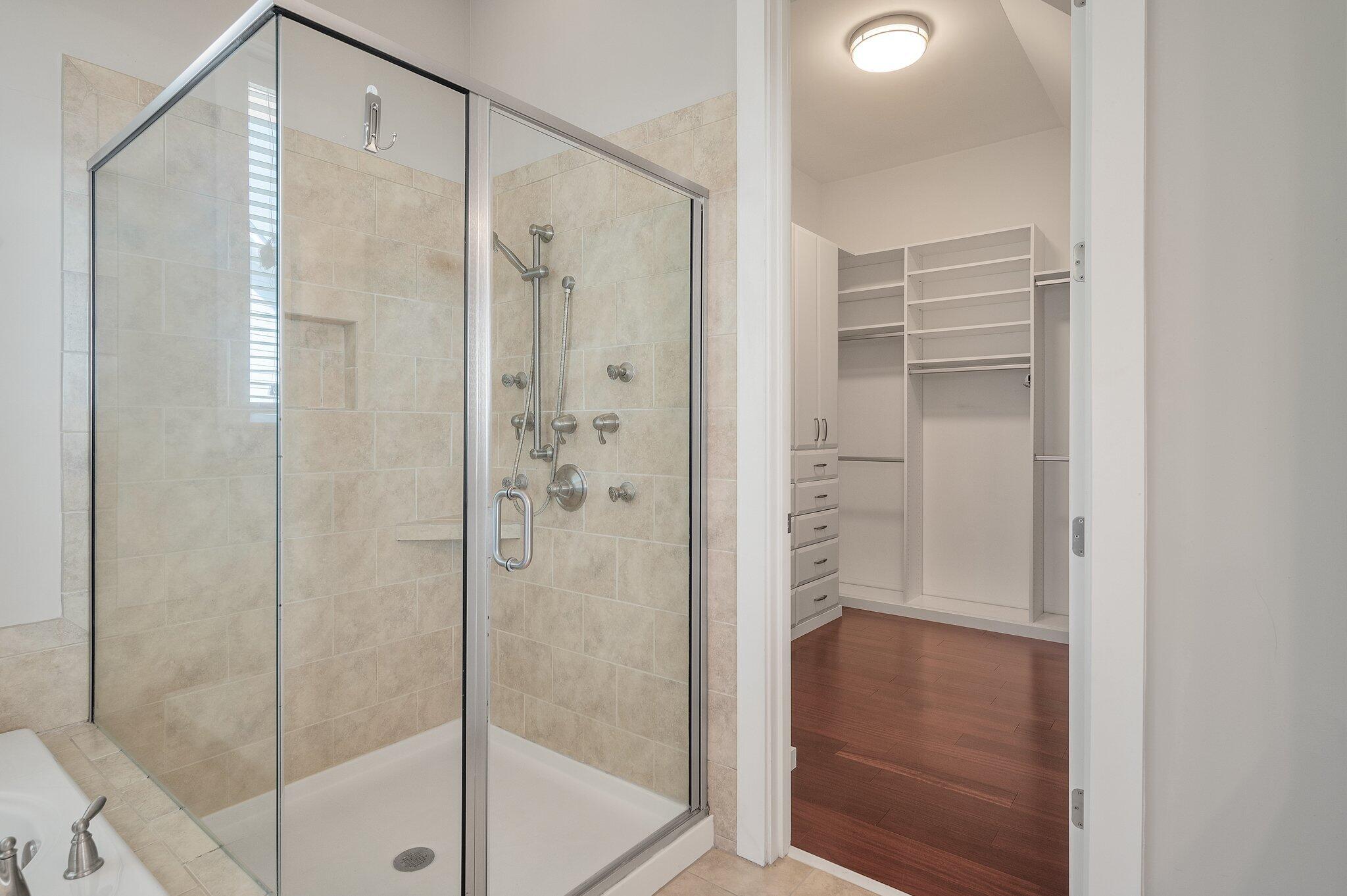 1530 New Chapel Court