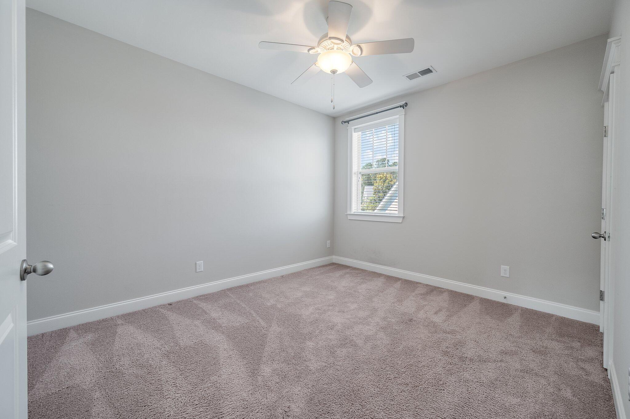 1530 New Chapel Court