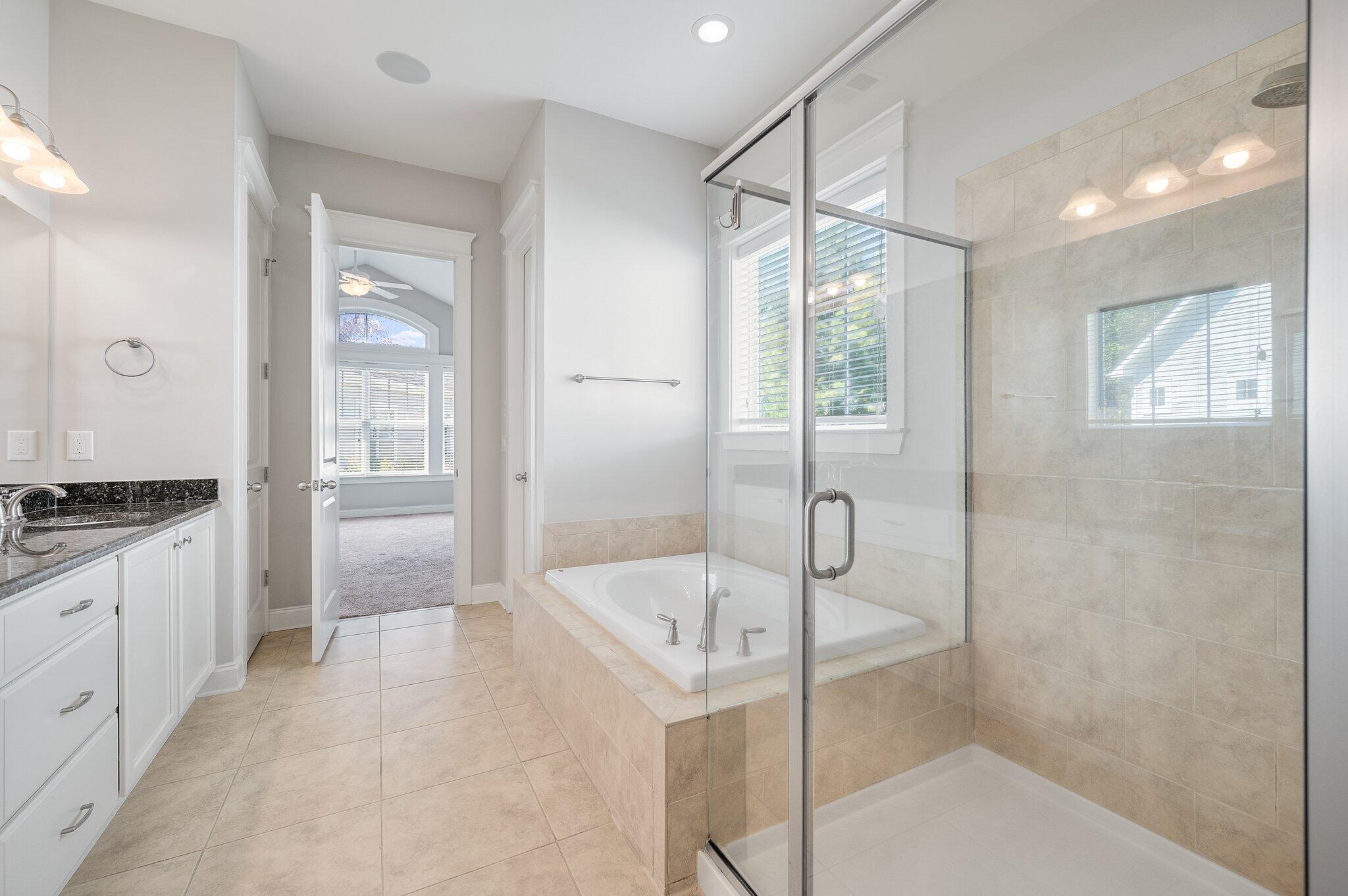 1530 New Chapel Court