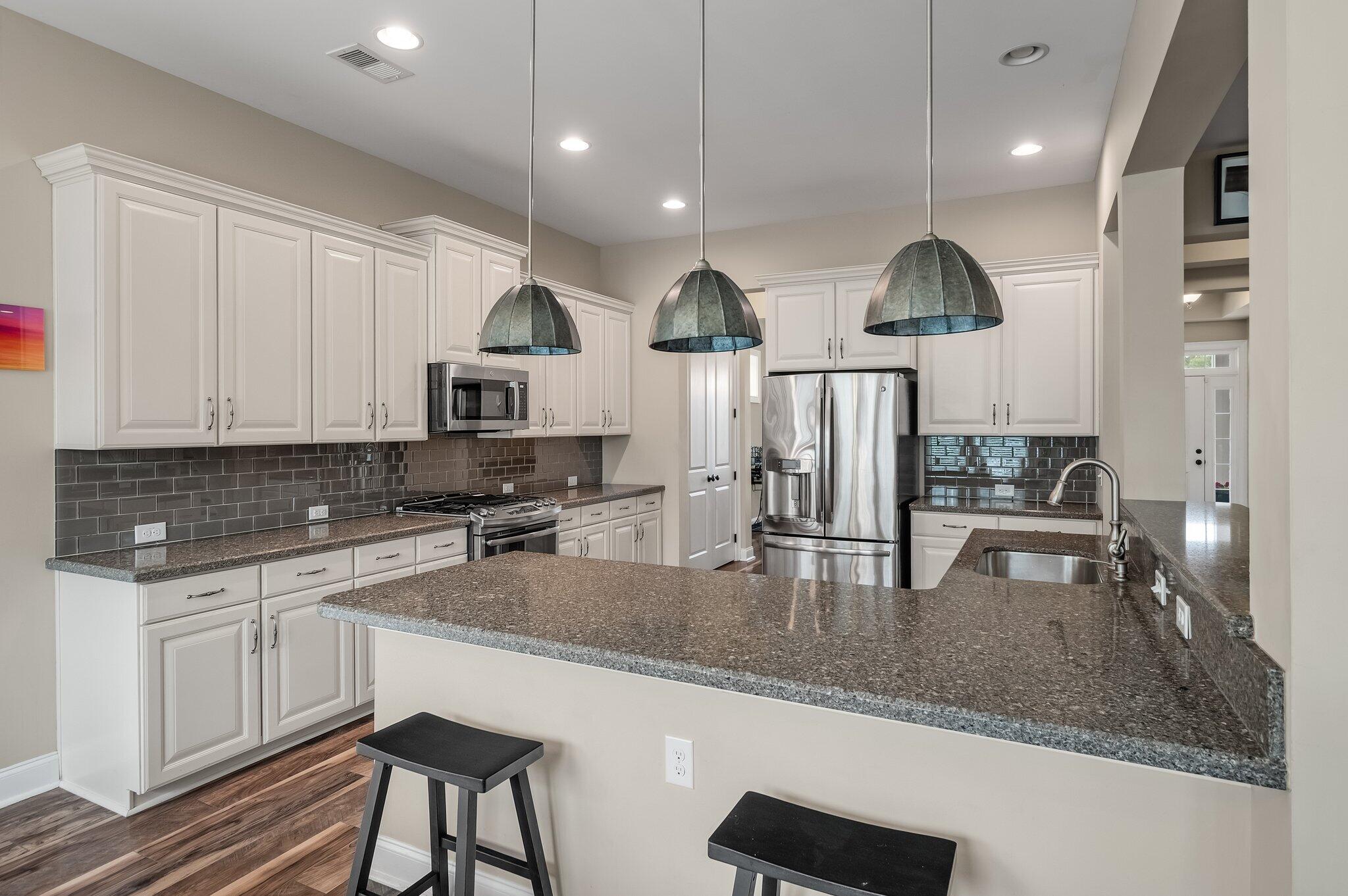 1466 Hollenberg Lane
