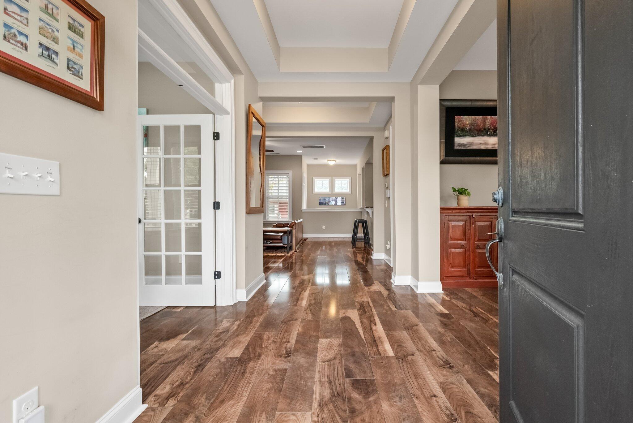 1466 Hollenberg Lane
