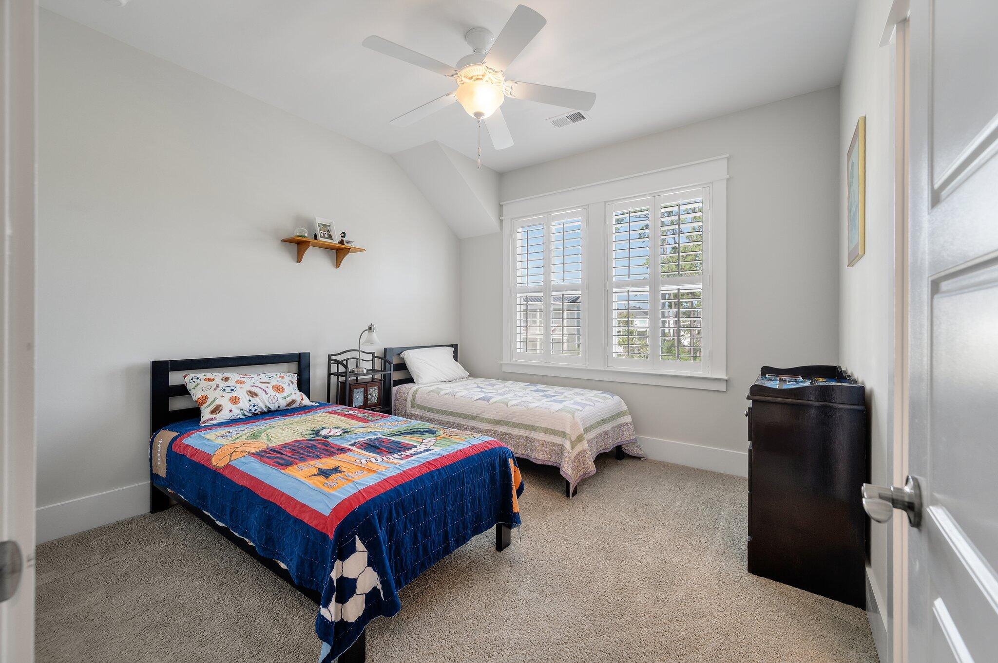 2324 Bucktail Court