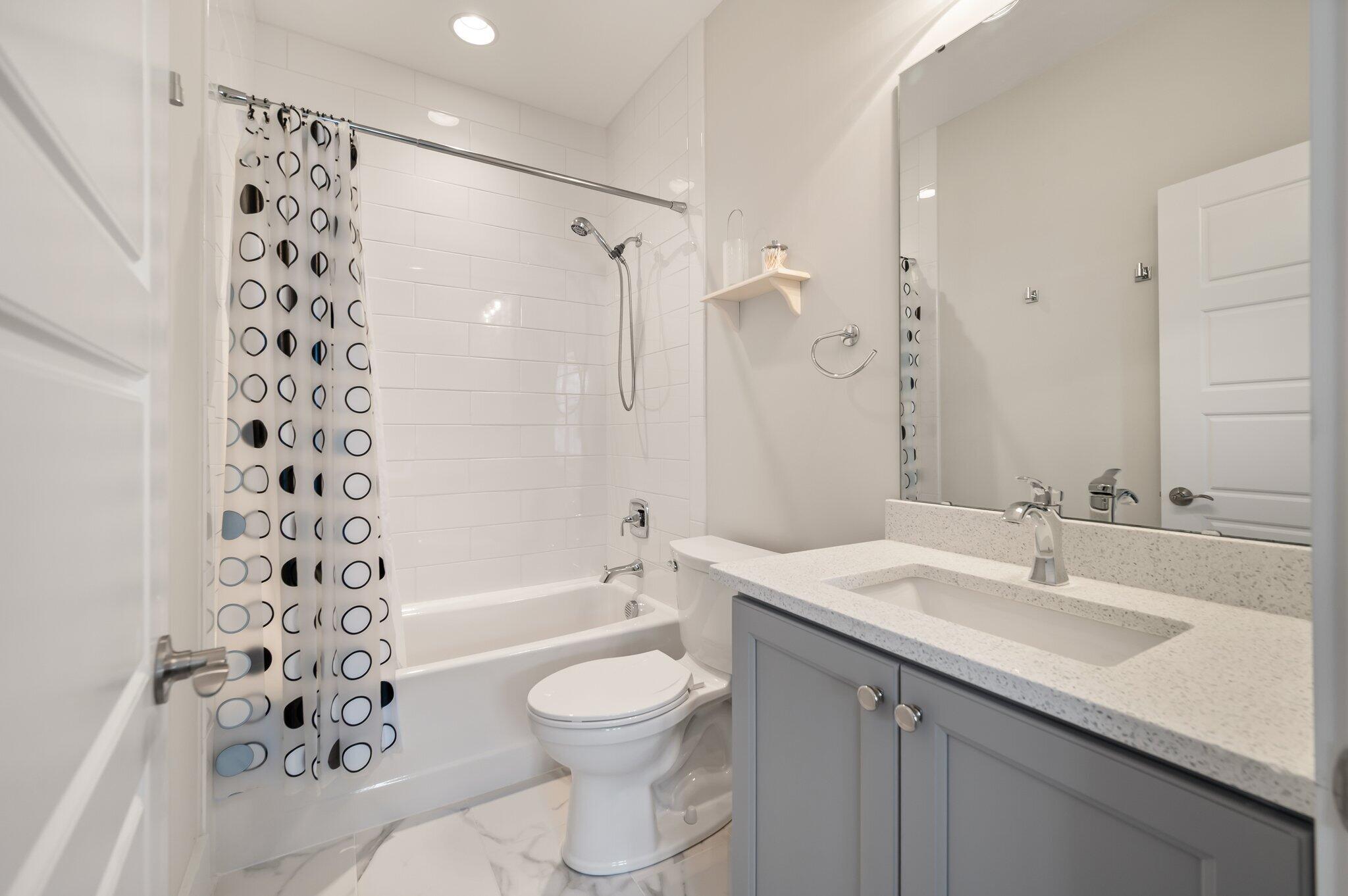 2324 Bucktail Court
