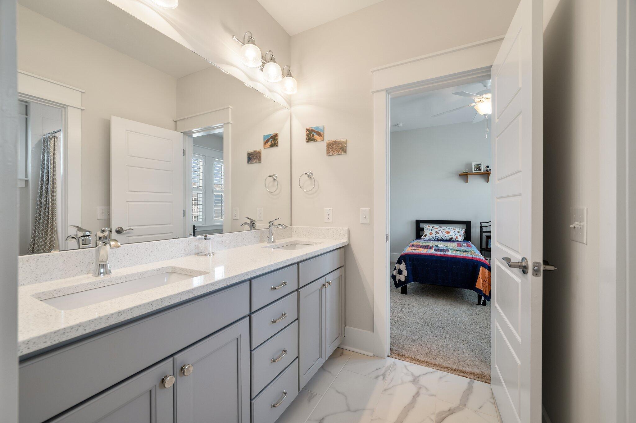 2324 Bucktail Court