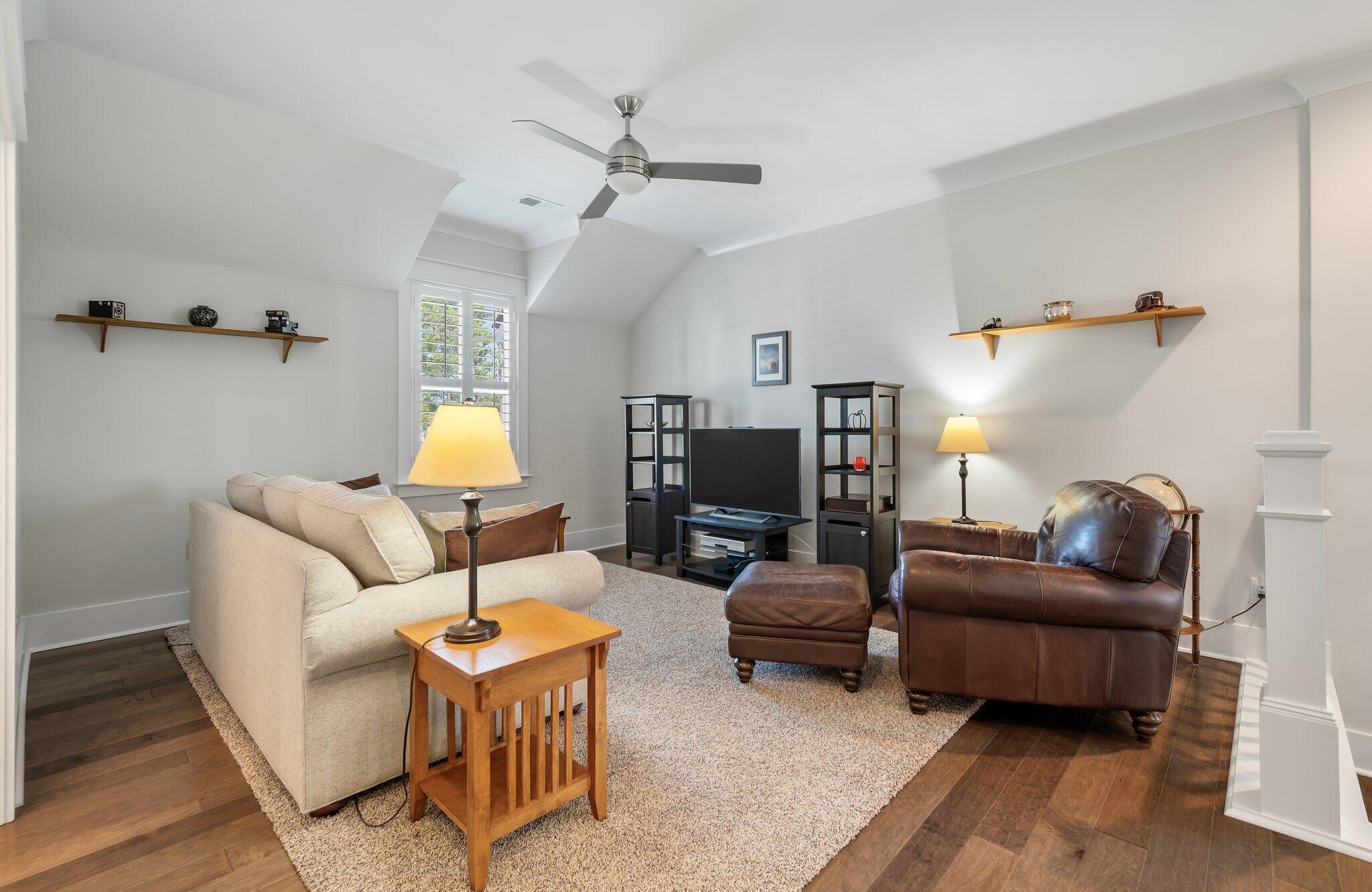 2324 Bucktail Court