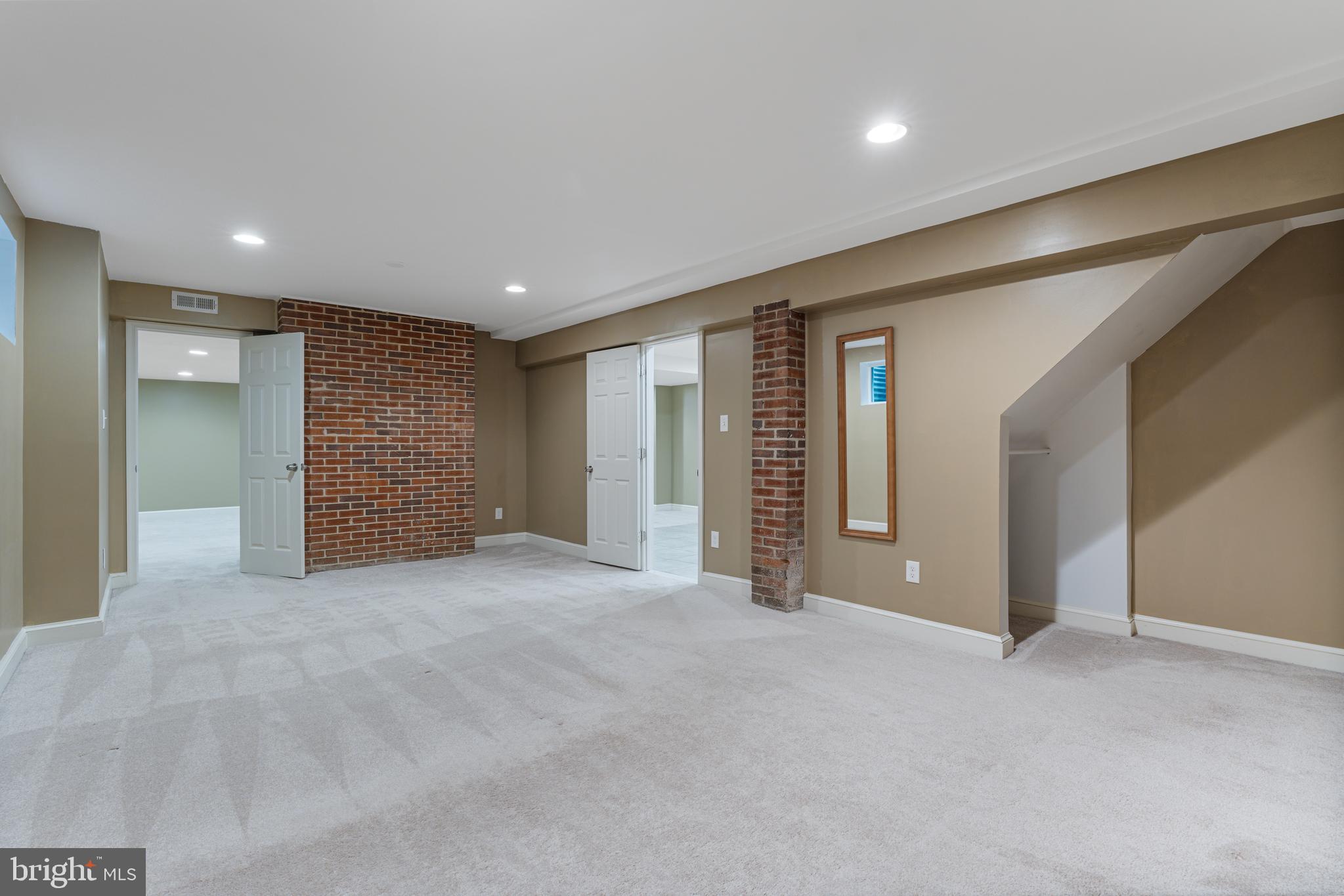 1466 KIRBY ROAD