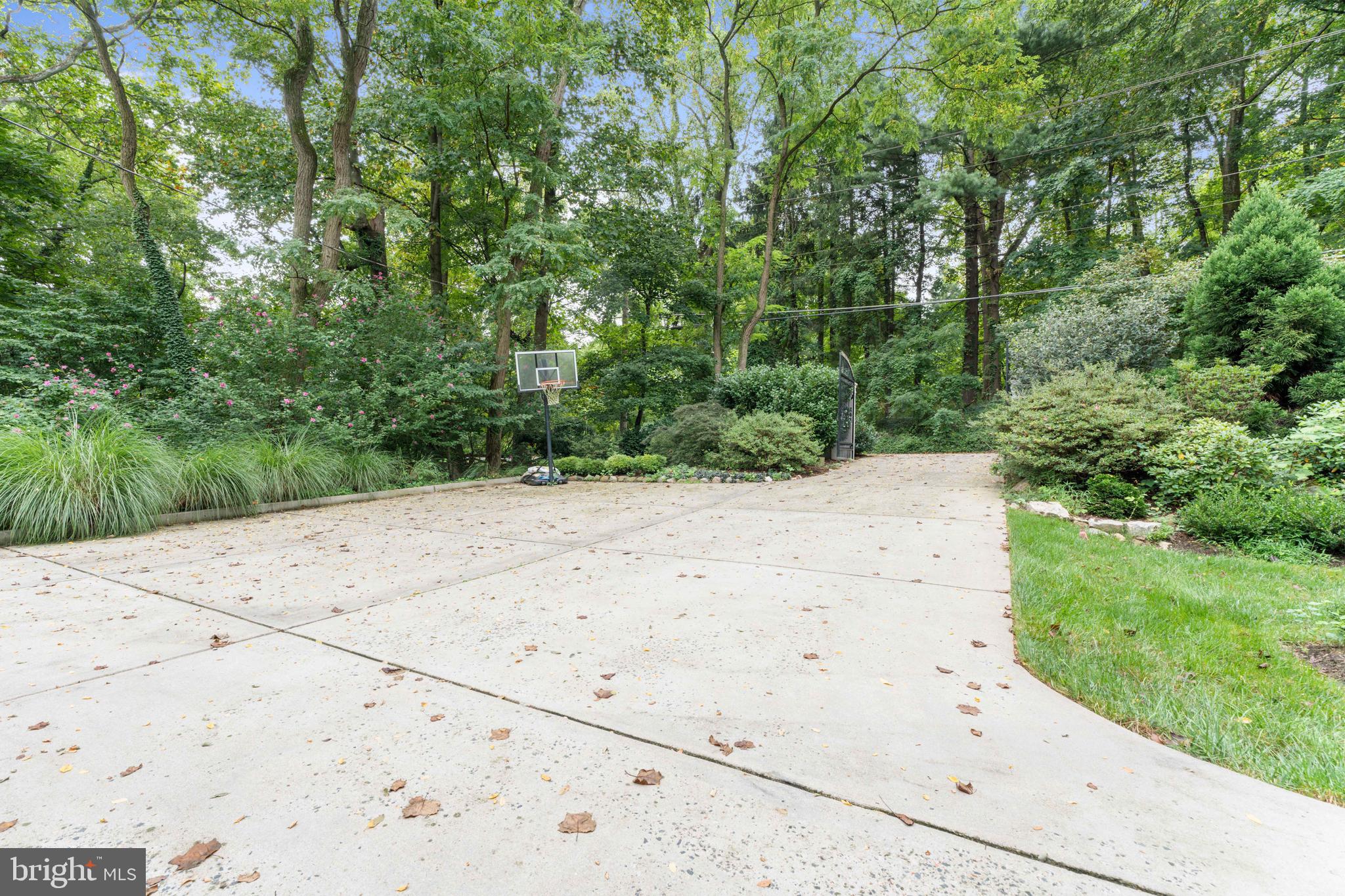 1466 KIRBY ROAD