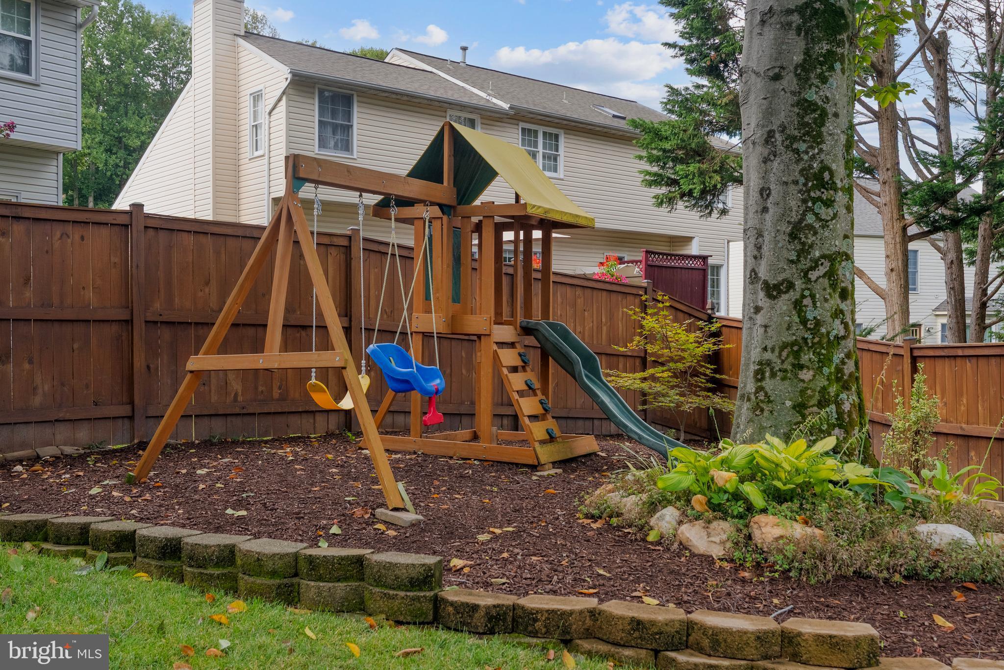 13212 WINDY LEAF COURT