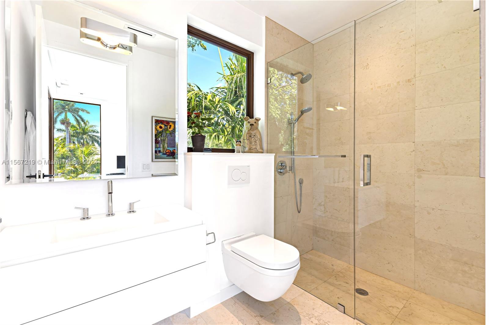 110 Venetian Way (Dilido Island)