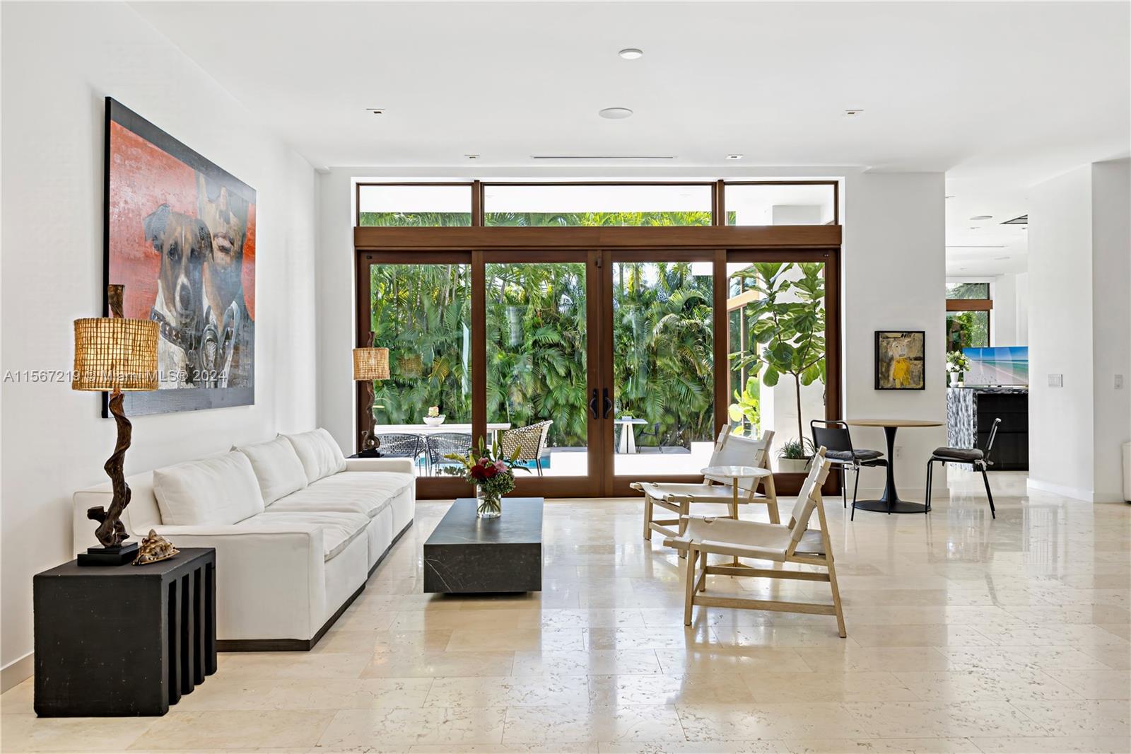 110 Venetian Way (Dilido Island)