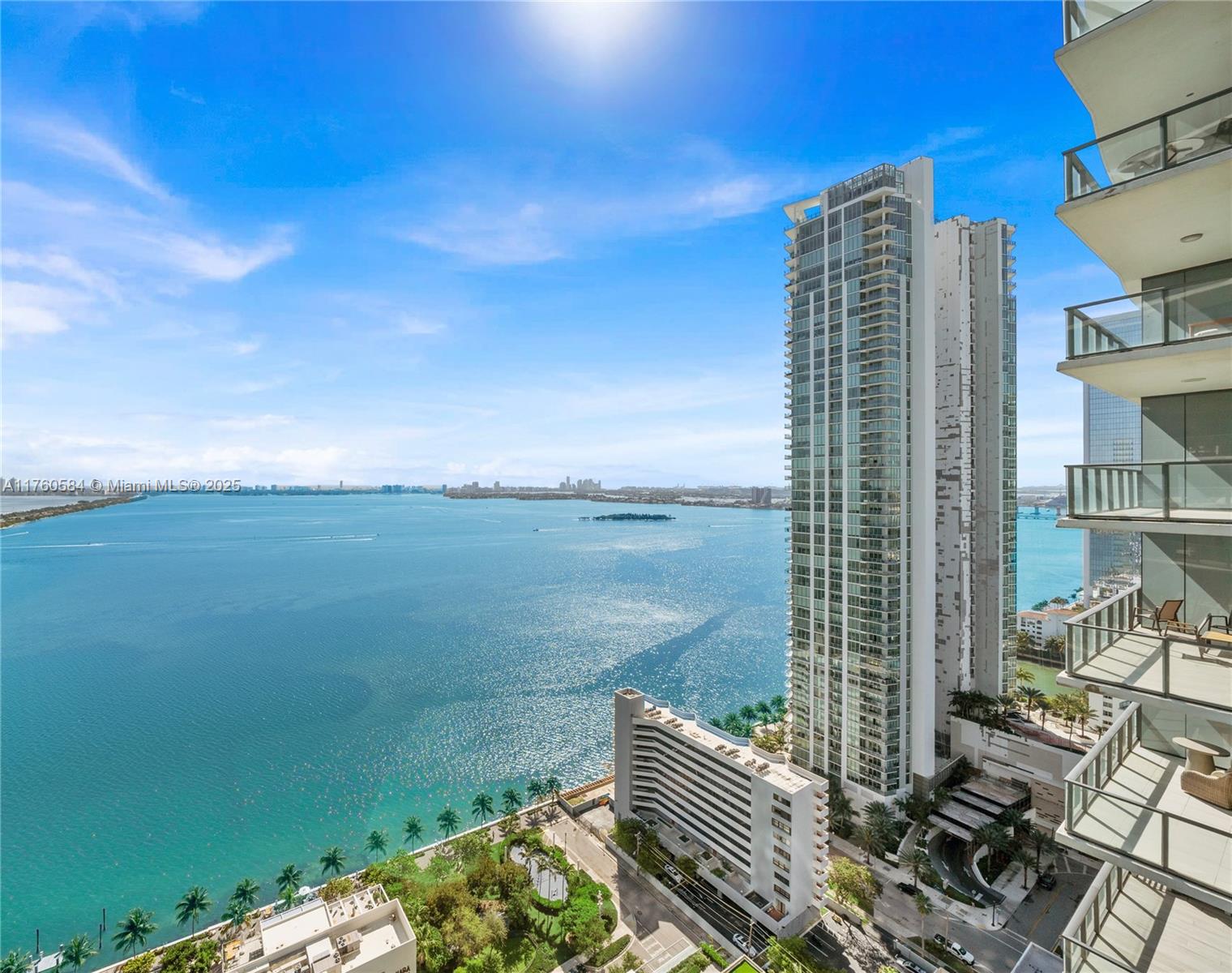 Paraiso Bay 3101
