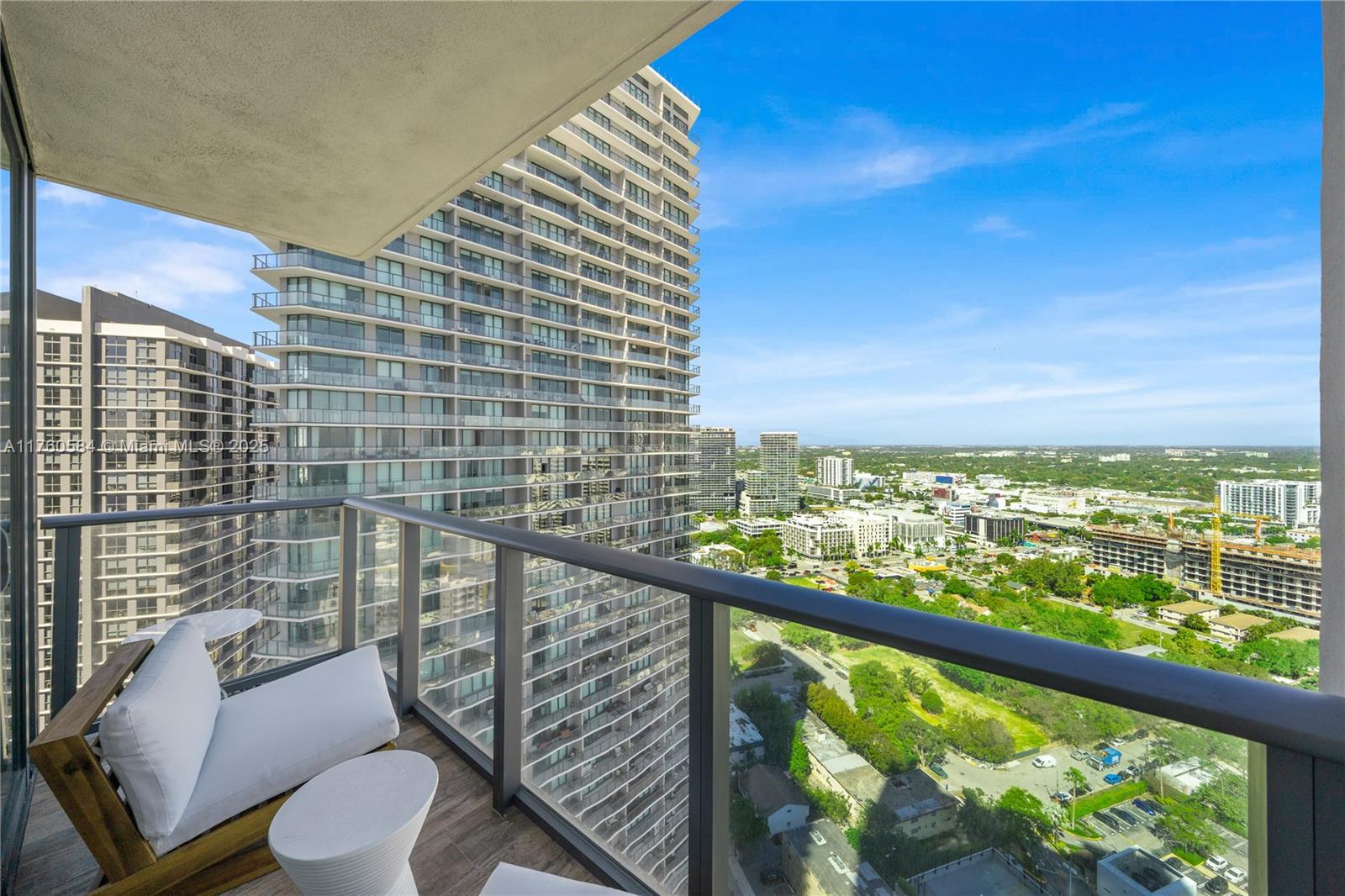 Paraiso Bay 3101
