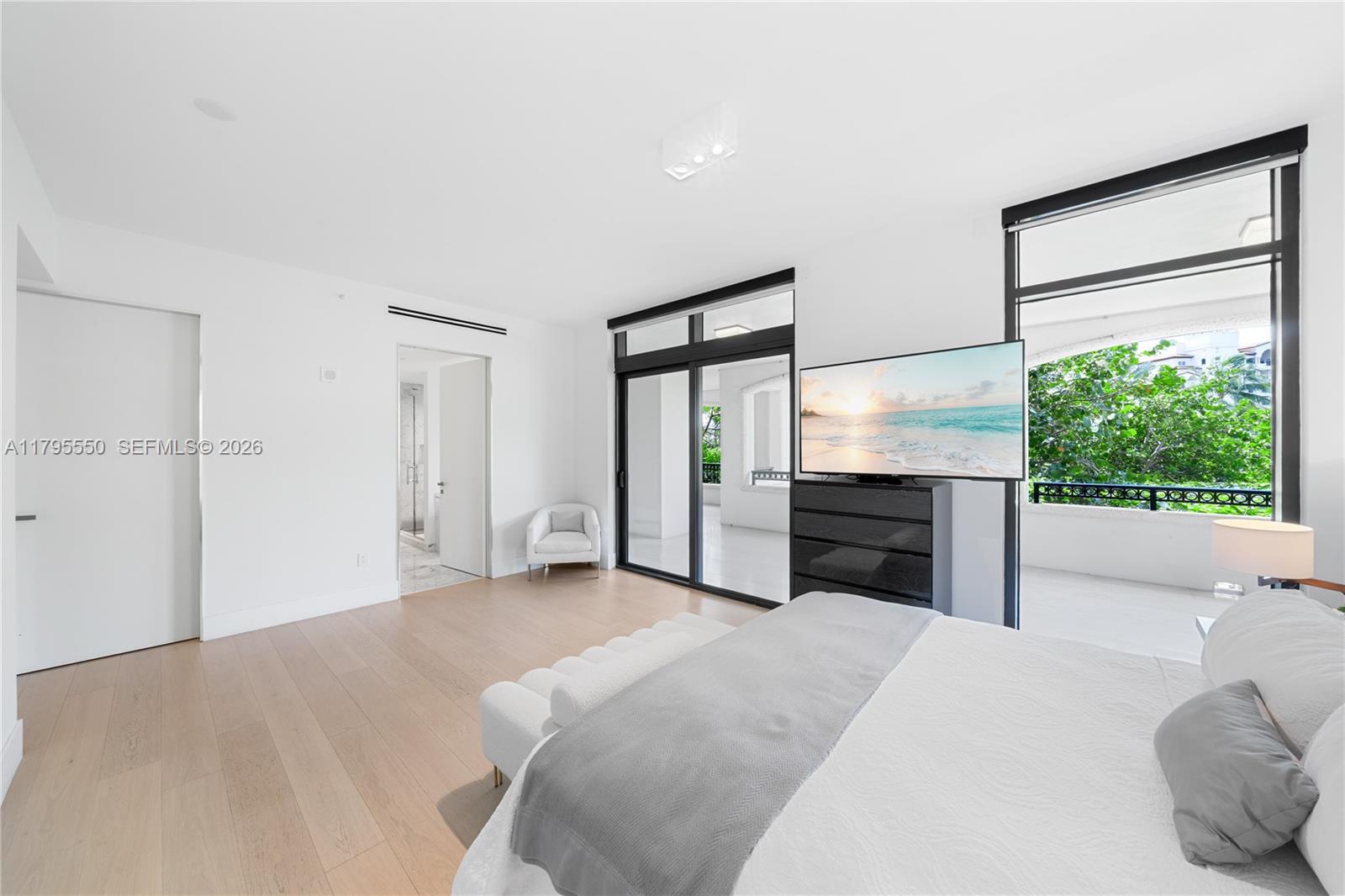 Palazzo Del Sol 7025