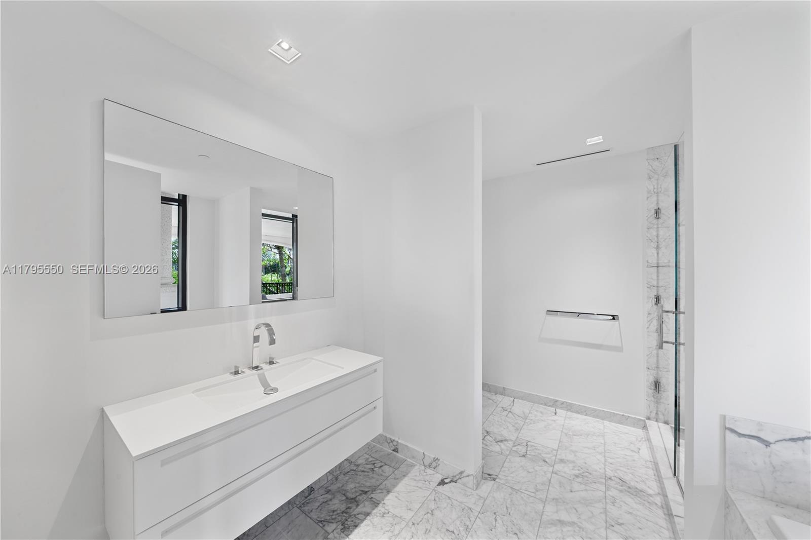 Palazzo Del Sol 7025