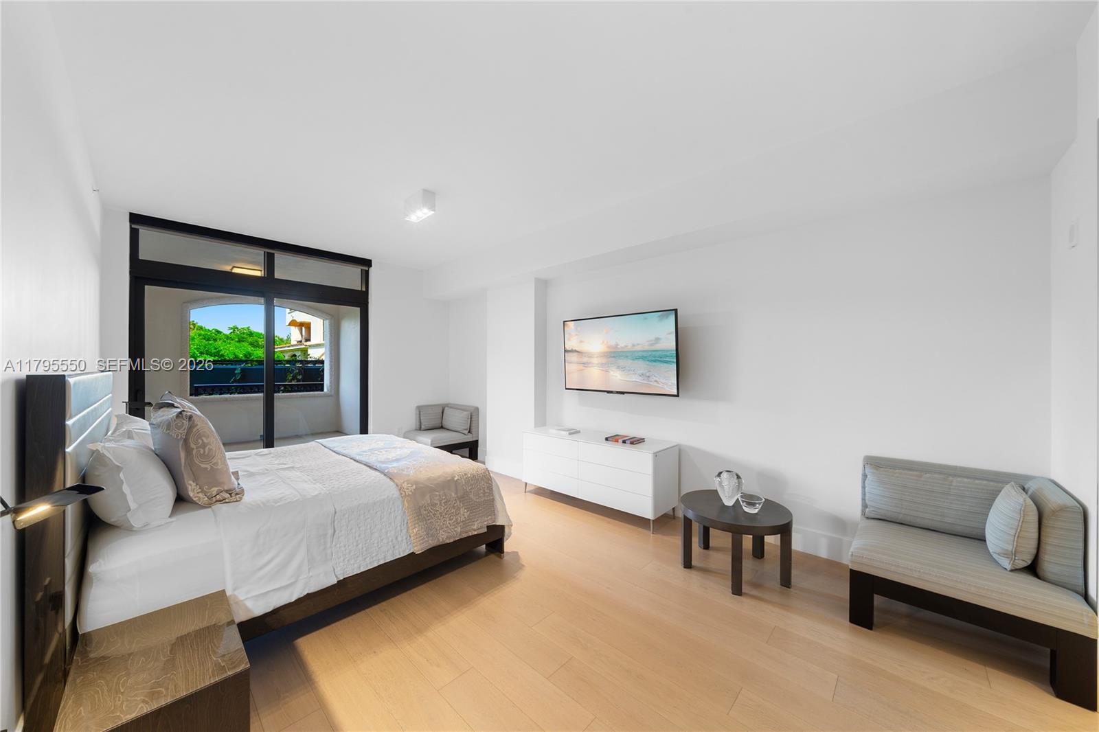 Palazzo Del Sol 7025