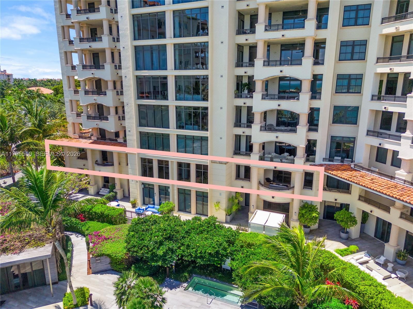 Palazzo Del Sol 7025