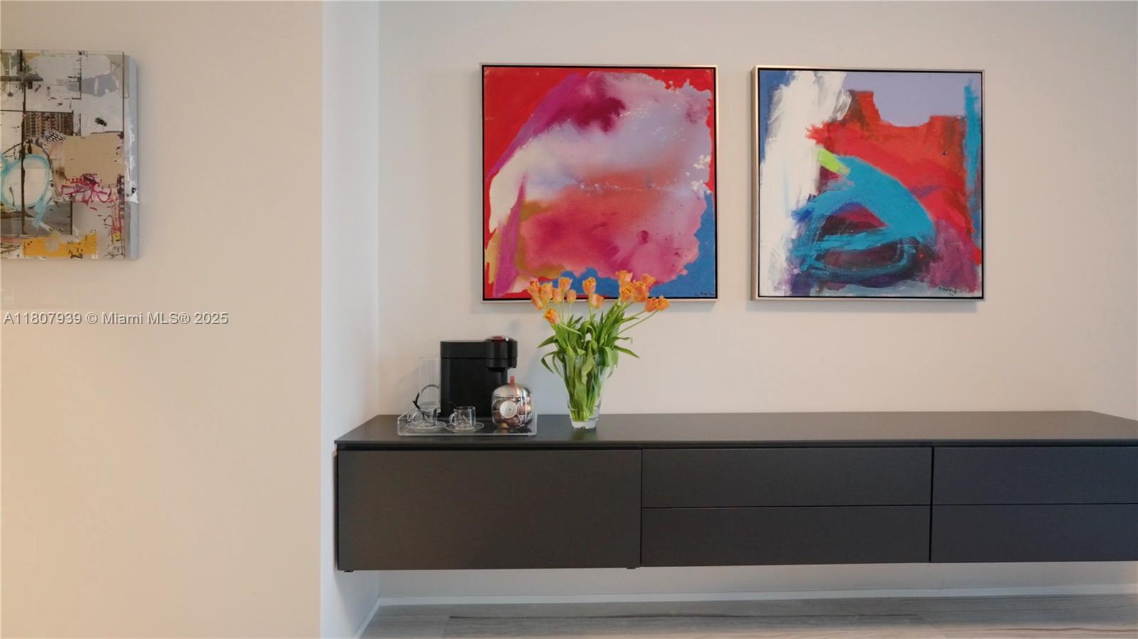 One Thousand Museum 3201