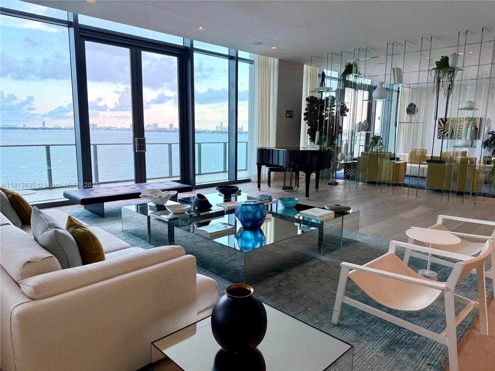 3131 NE 7th Ave Unit: PH5103