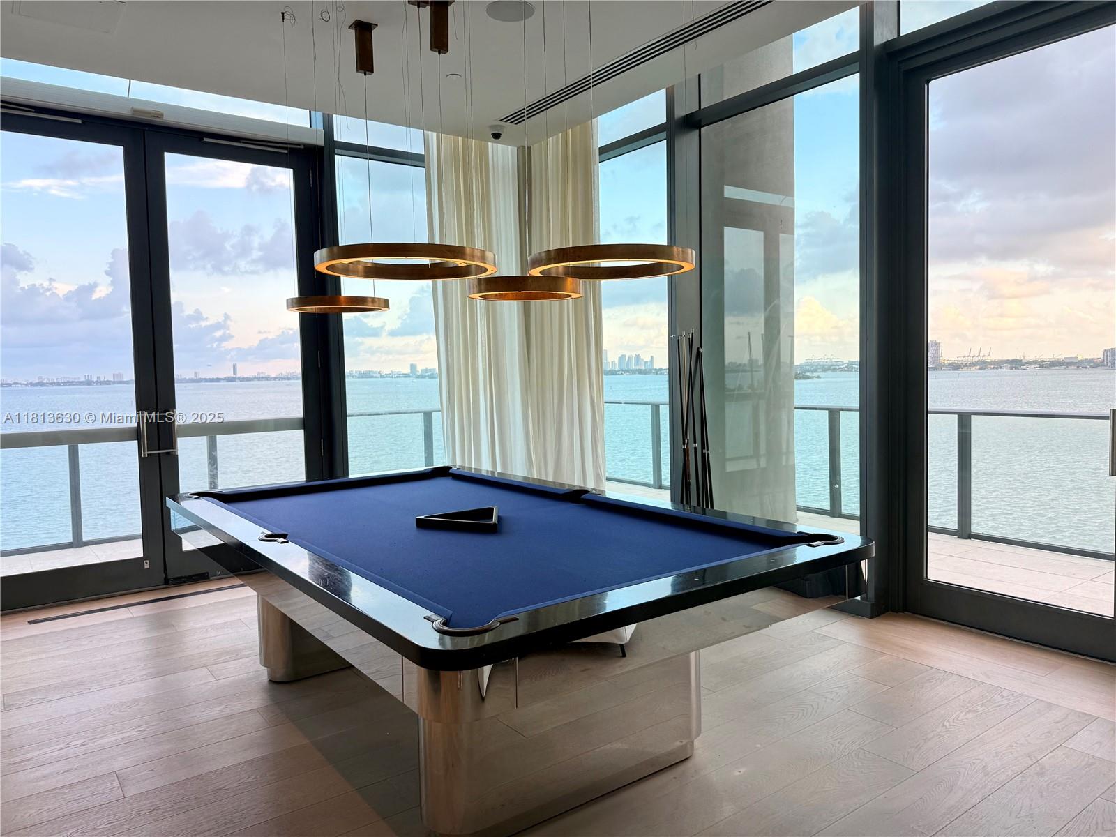 3131 NE 7th Ave Unit: PH5103