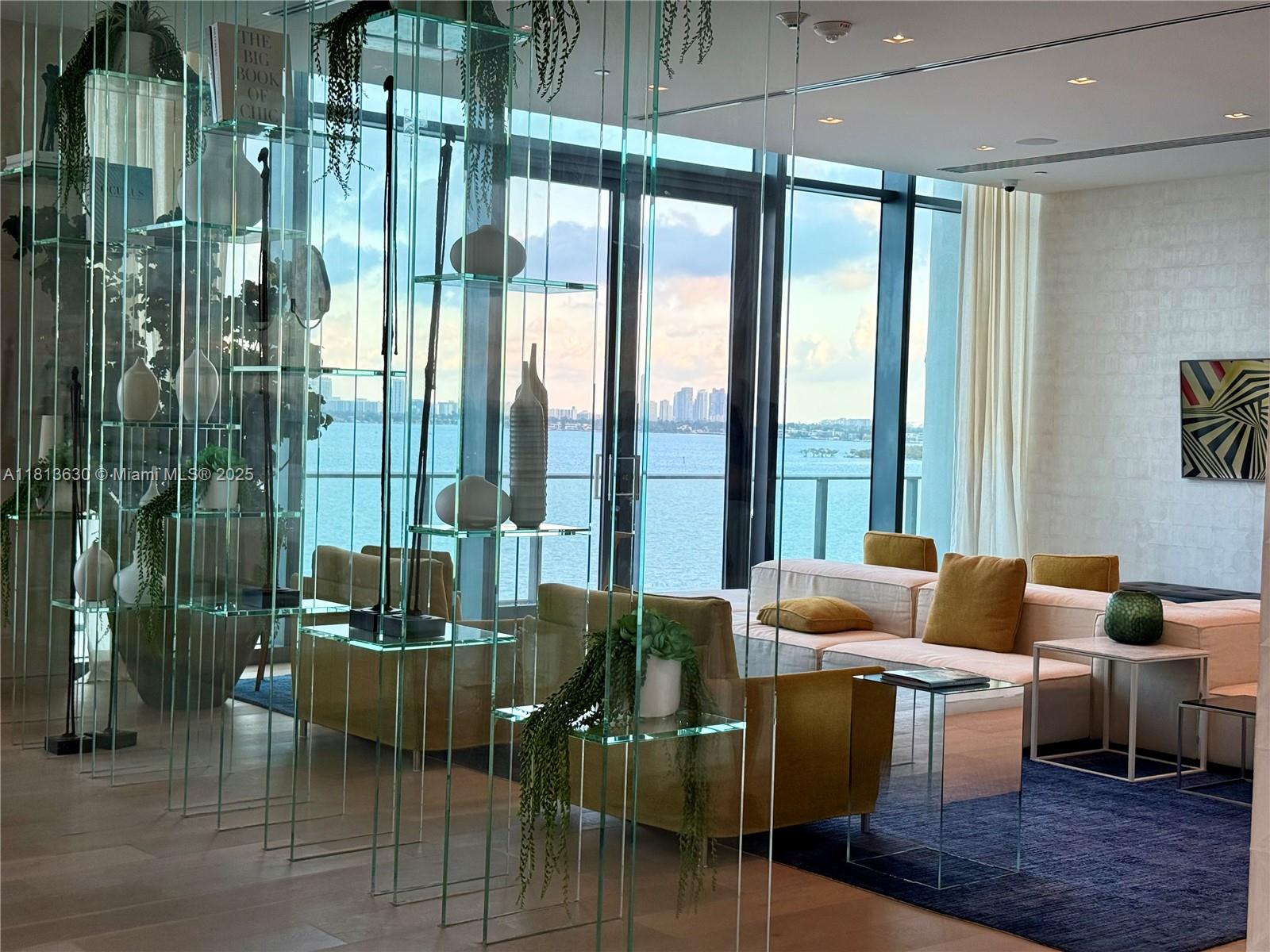 3131 NE 7th Ave Unit: PH5103