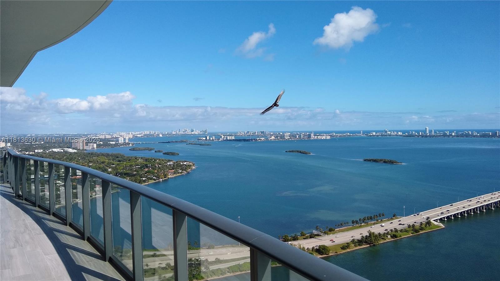 3131 NE 7th Ave Unit: PH5103