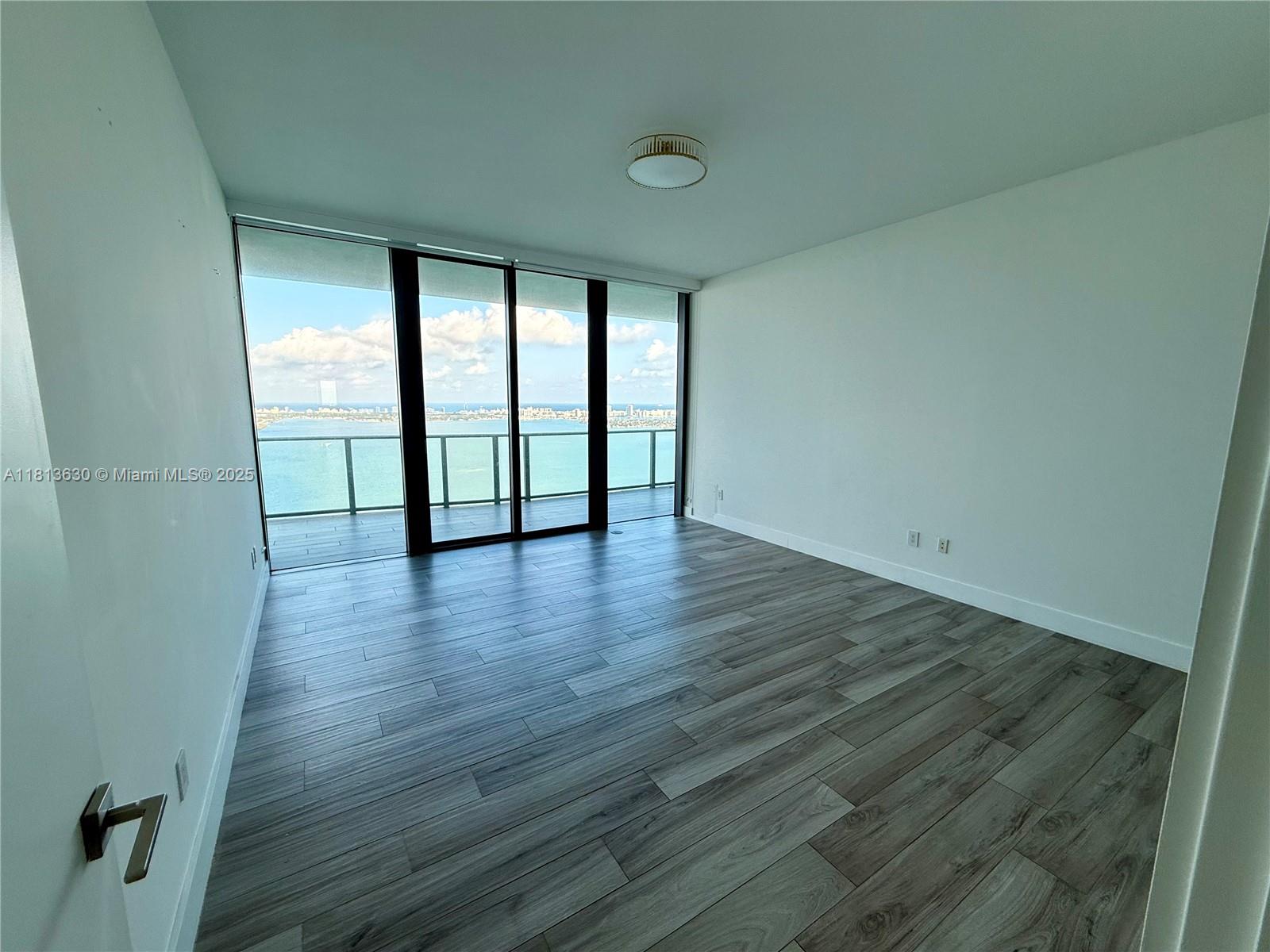 3131 NE 7th Ave Unit: PH5103