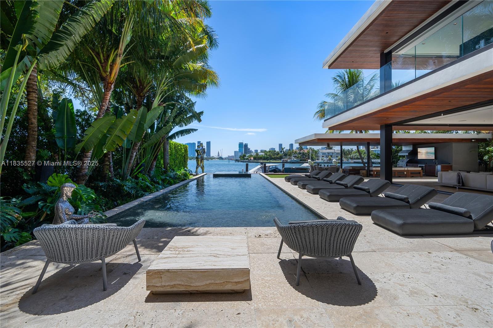 126 W San Marino Drive