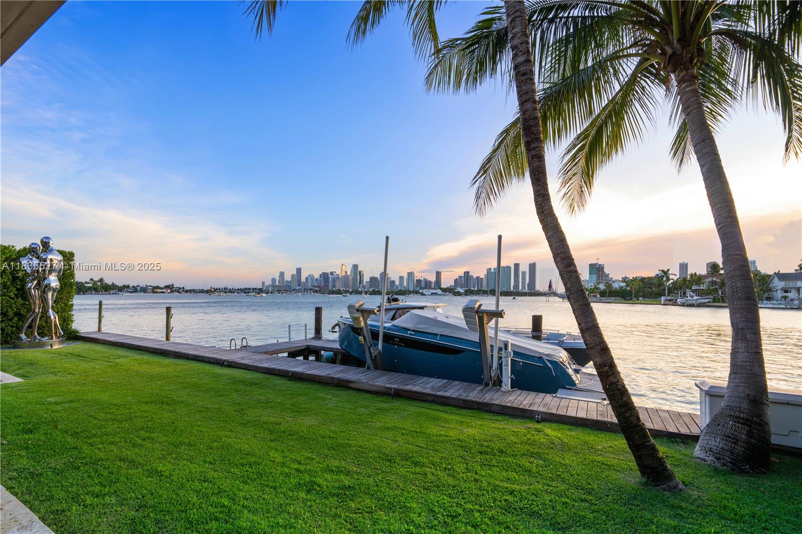 126 W San Marino Drive