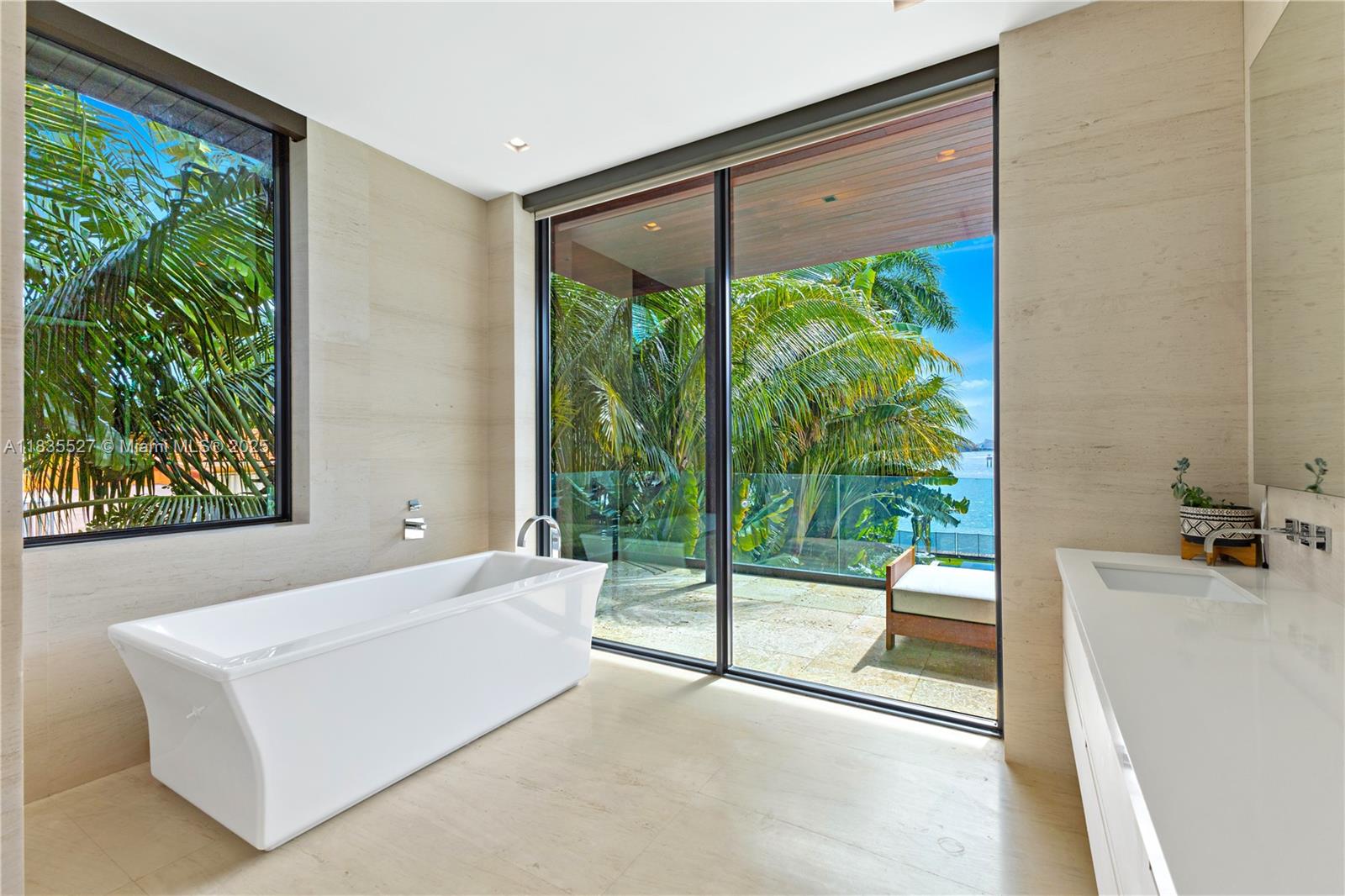 126 W San Marino Drive
