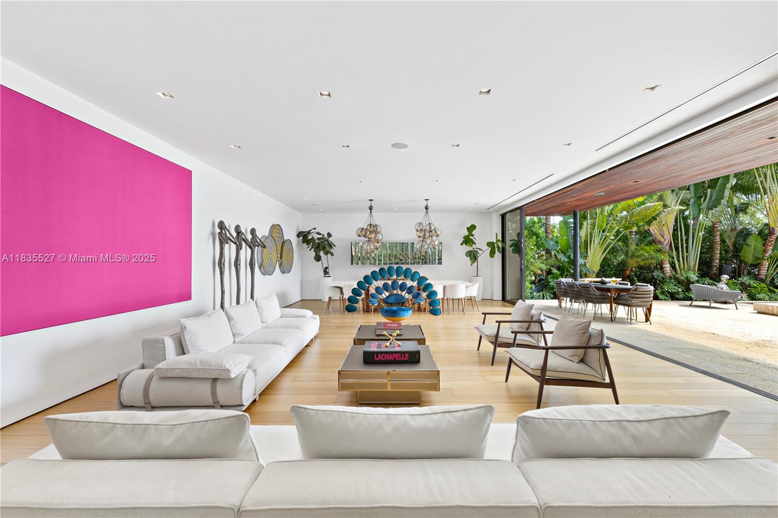 126 W San Marino Drive