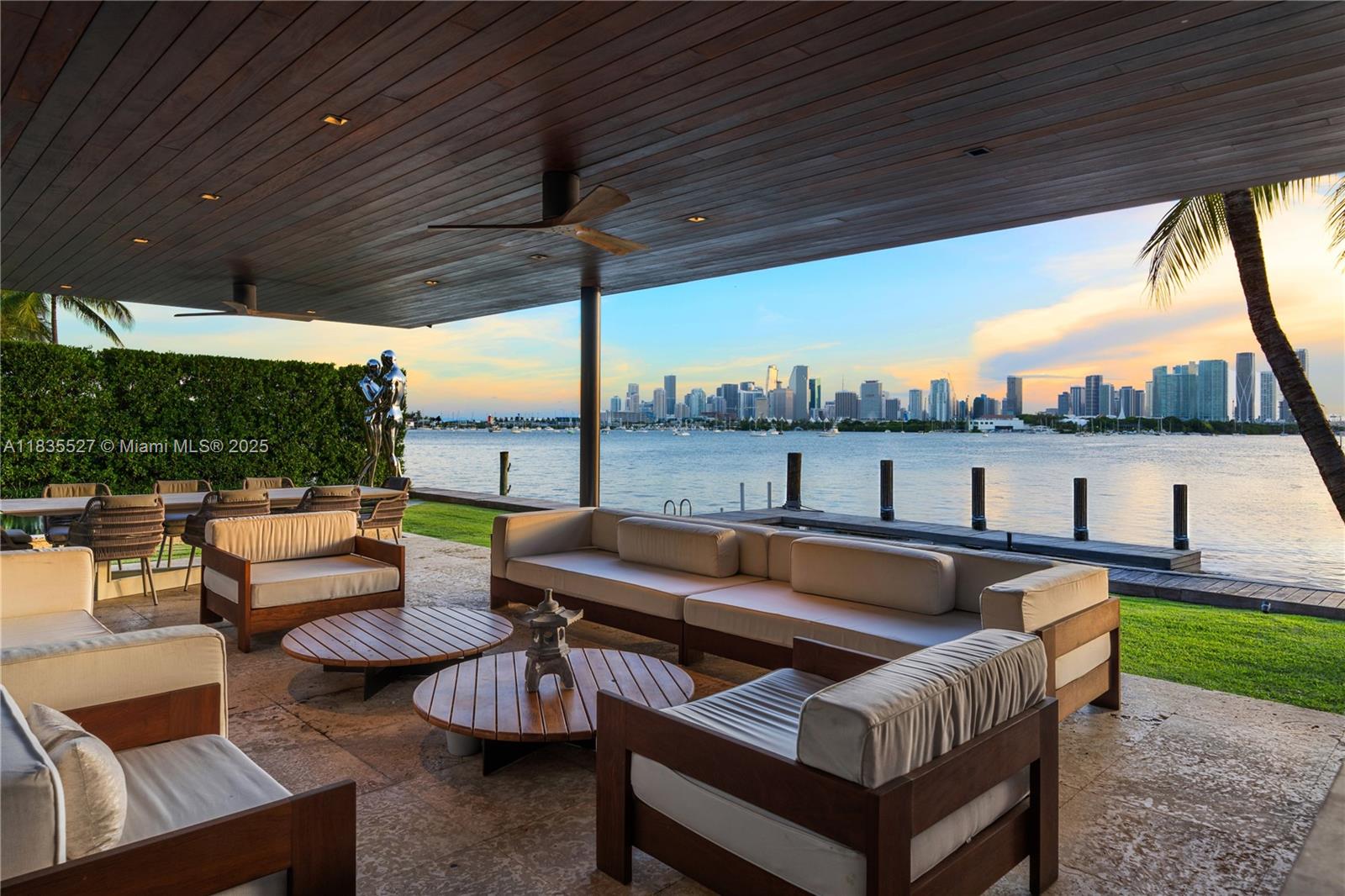 126 W San Marino Drive