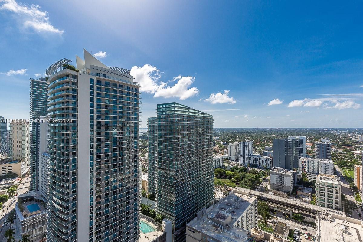 1000 Brickell Plz # 3512
