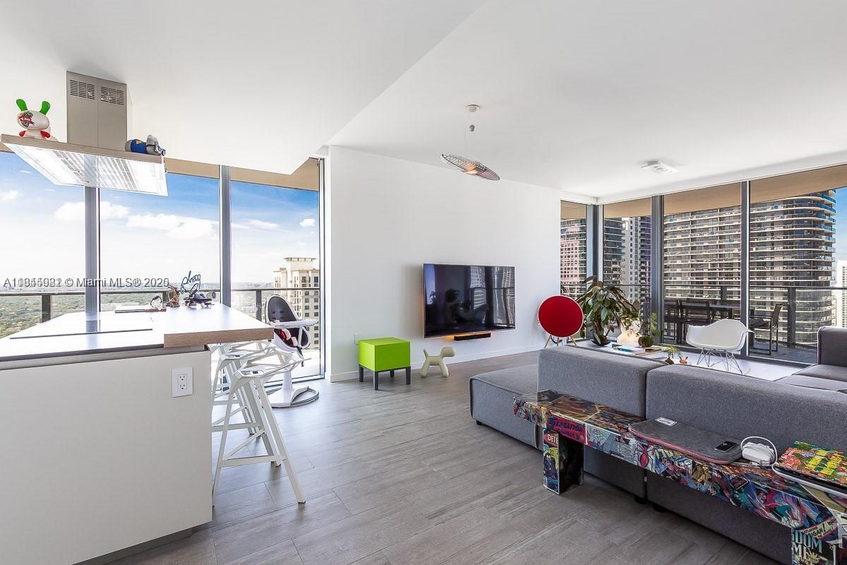 1000 Brickell Plz # 3512