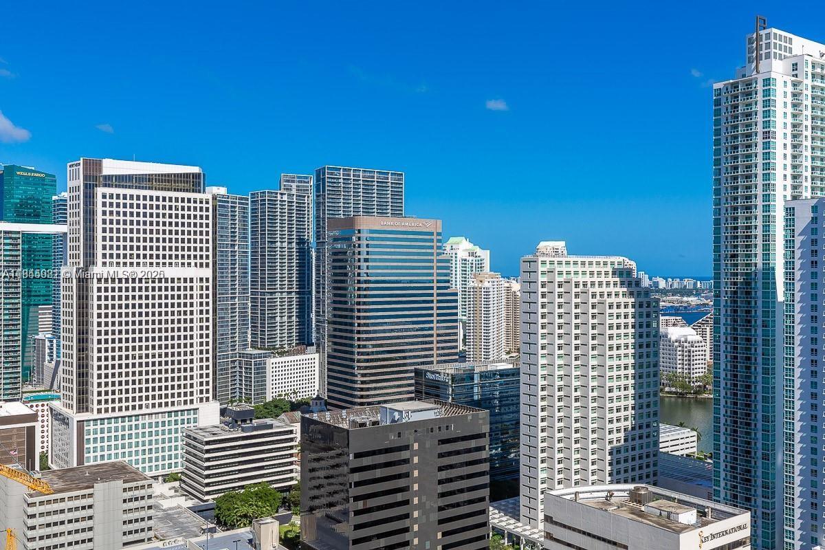1000 Brickell Plz # 3512