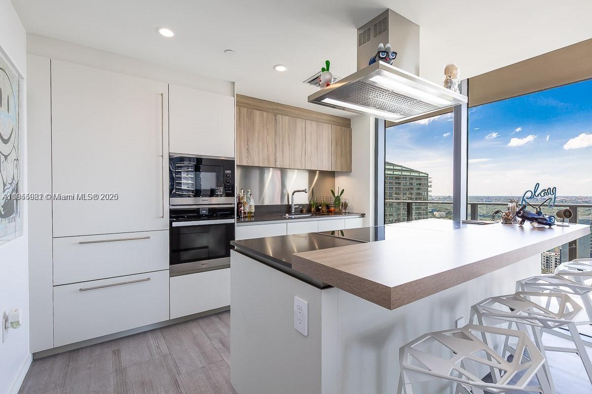 1000 Brickell Plz # 3512