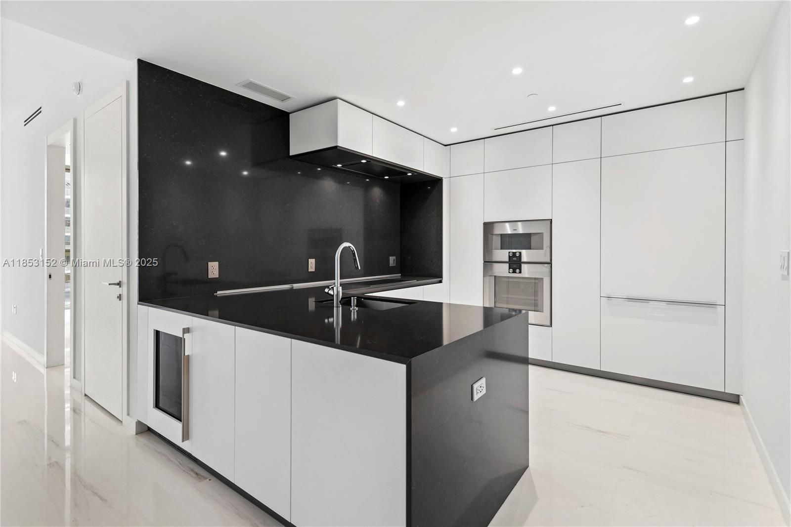 Aston Martin Residences 1809