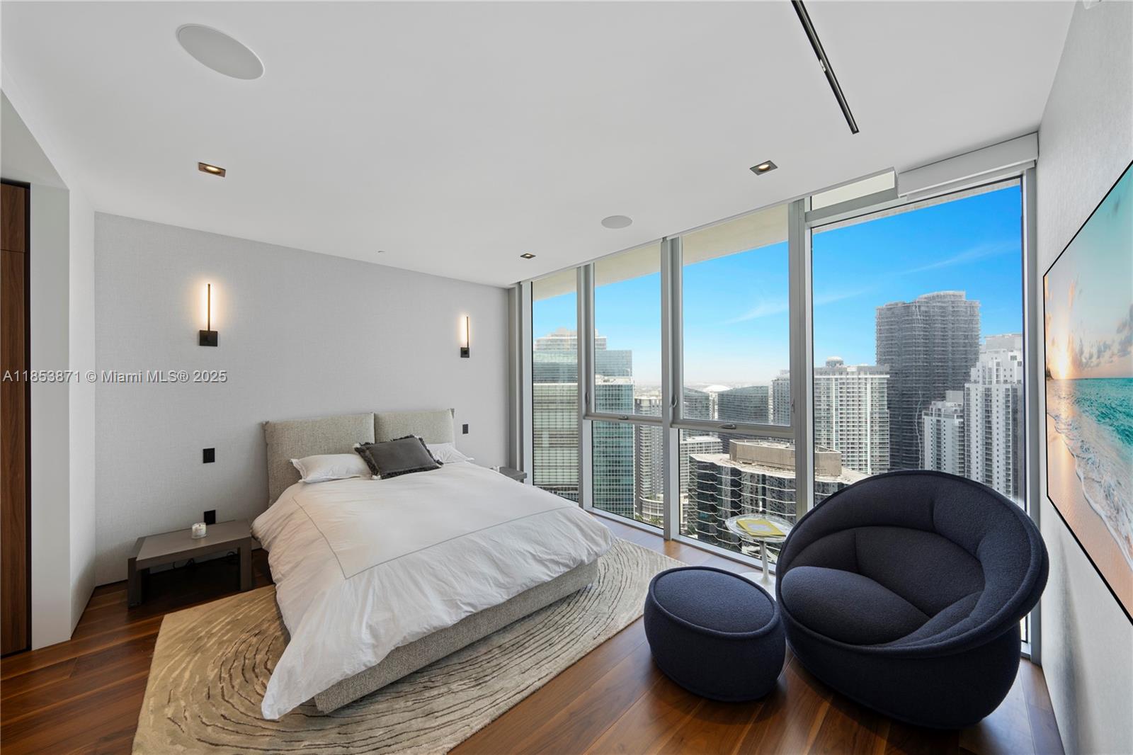 Brickell House Penthouse 4401