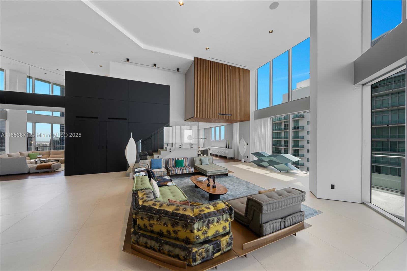 Brickell House Penthouse 4401
