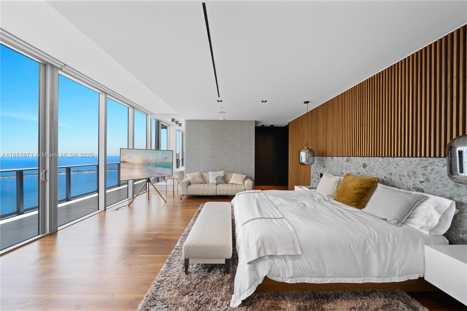 Brickell House Penthouse 4401