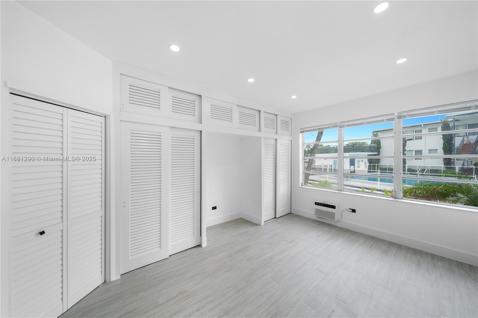 4710 Pine Tree Dr # 31