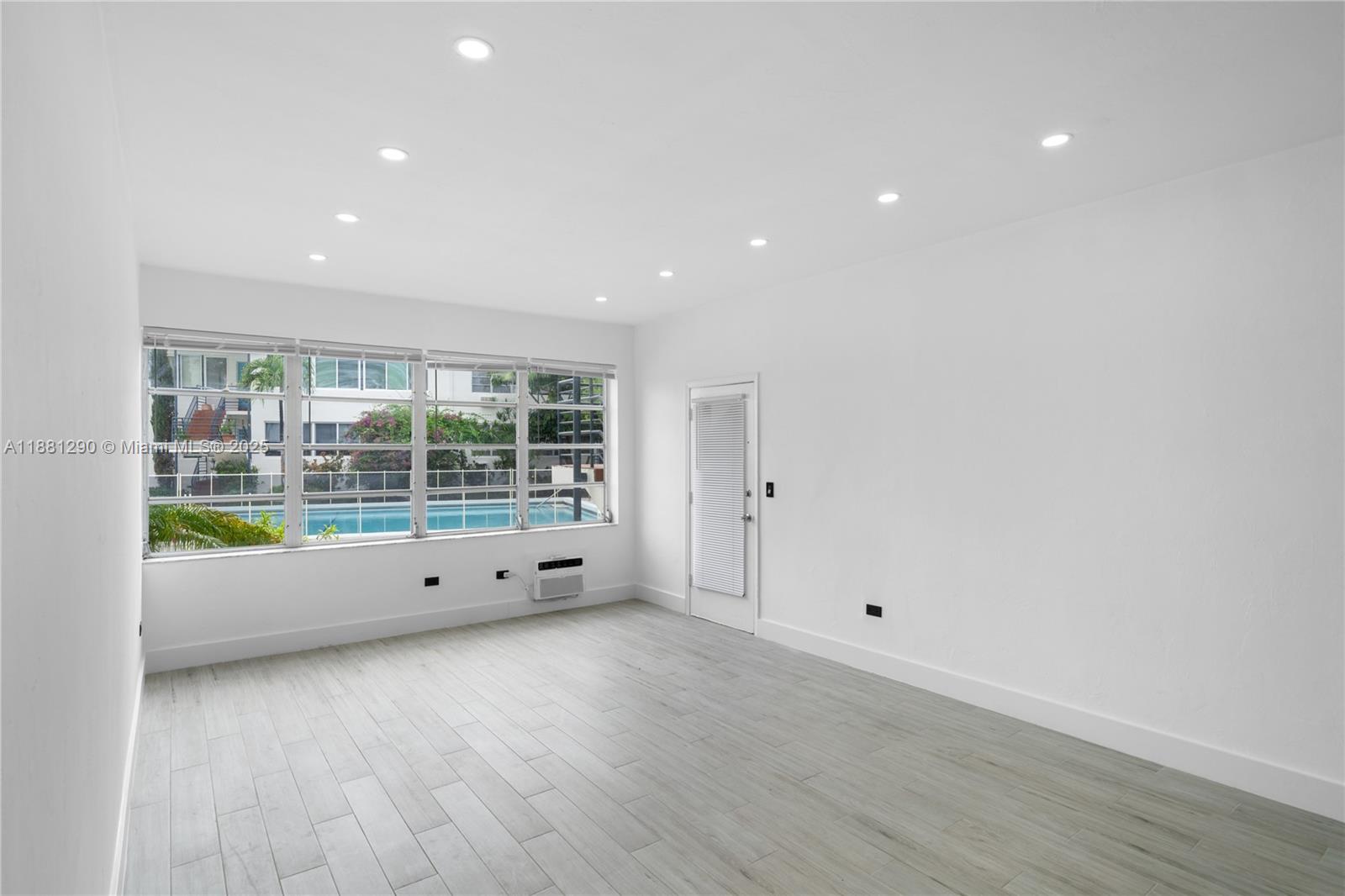 4710 Pine Tree Dr # 31