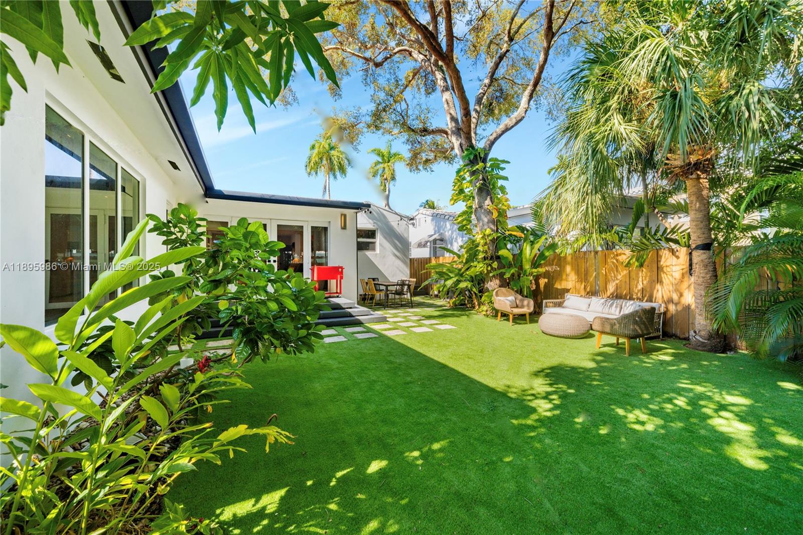 531 SW 23rd Rd