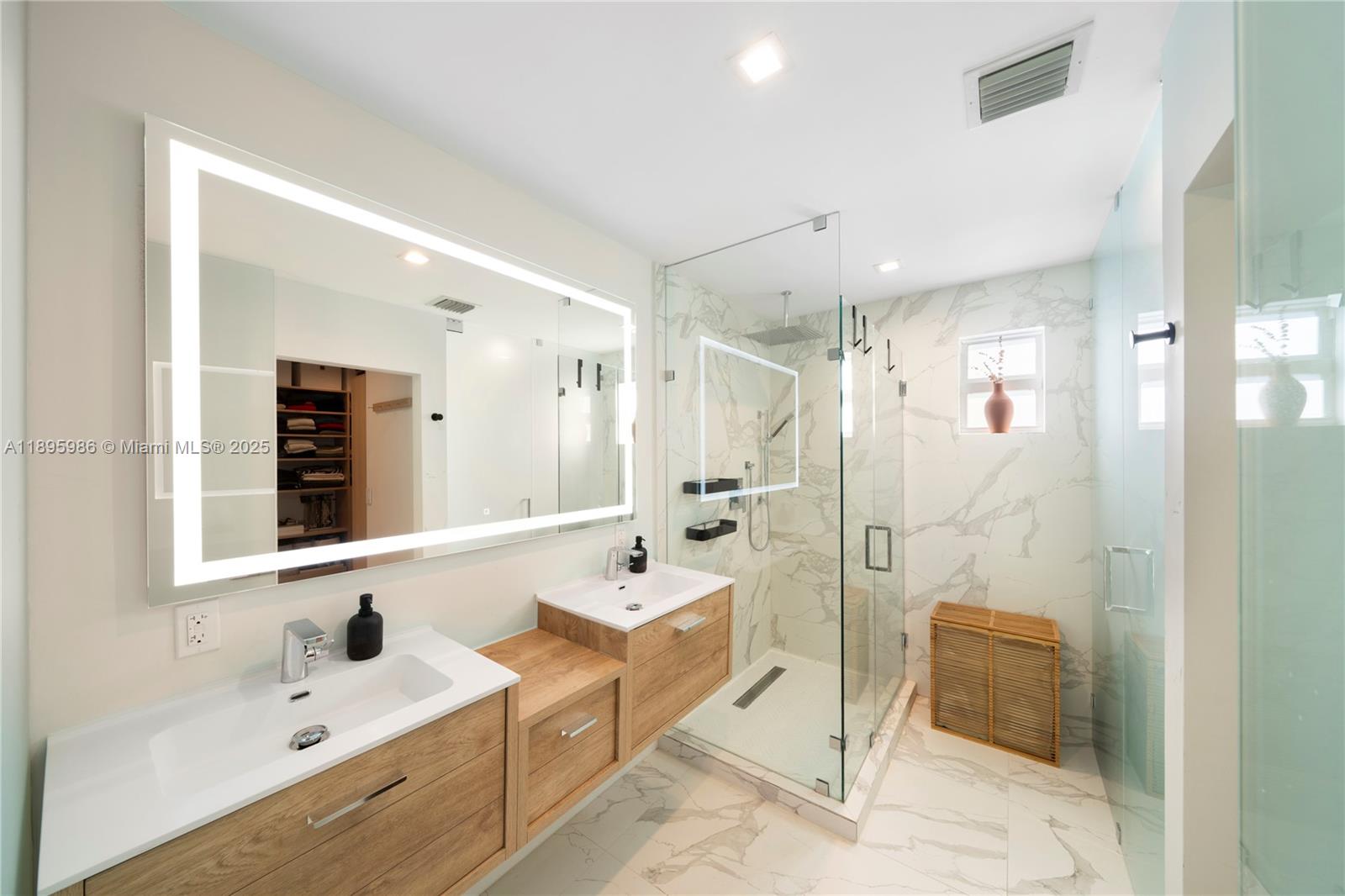 531 SW 23rd Rd