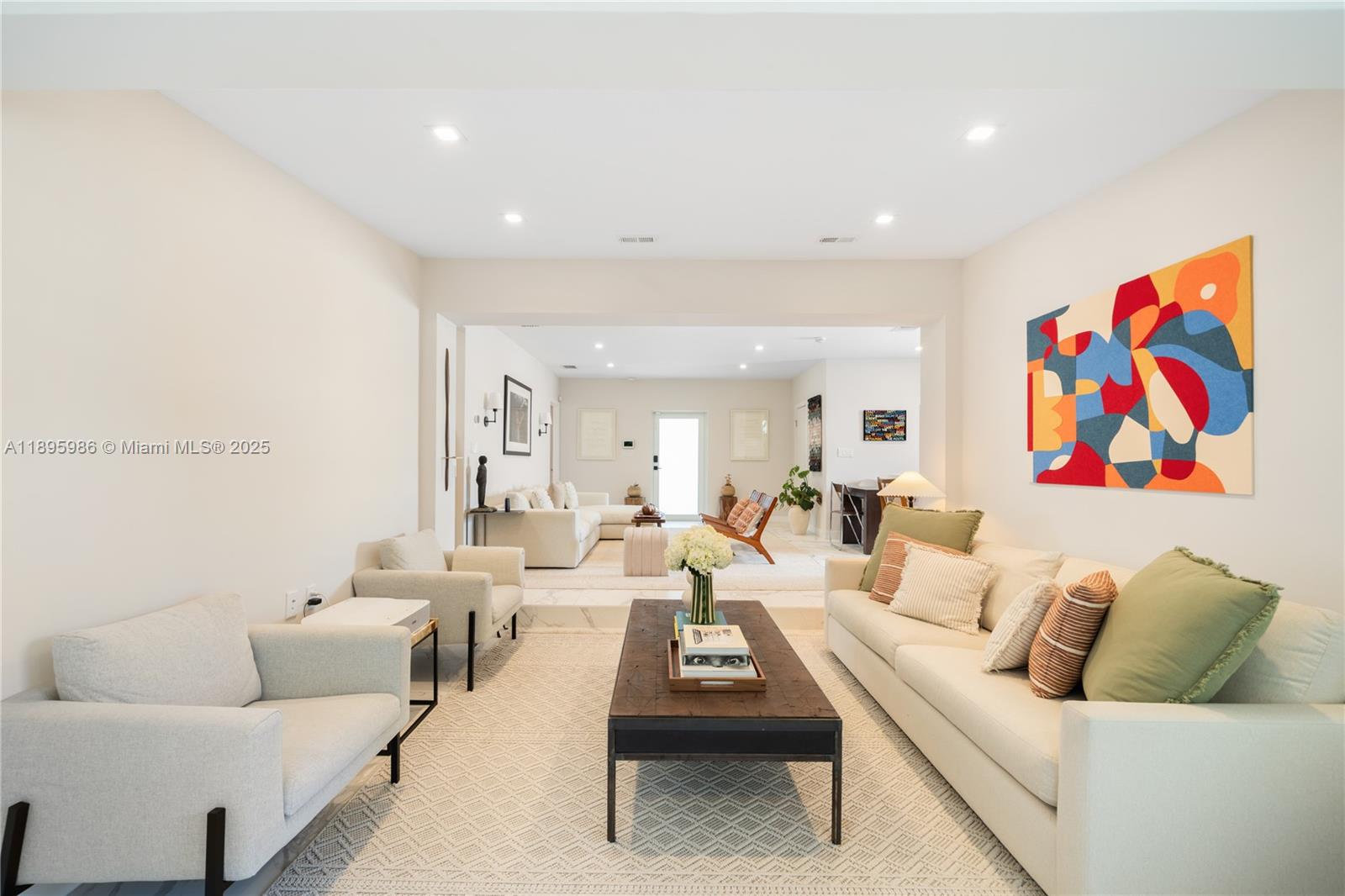 531 SW 23rd Rd