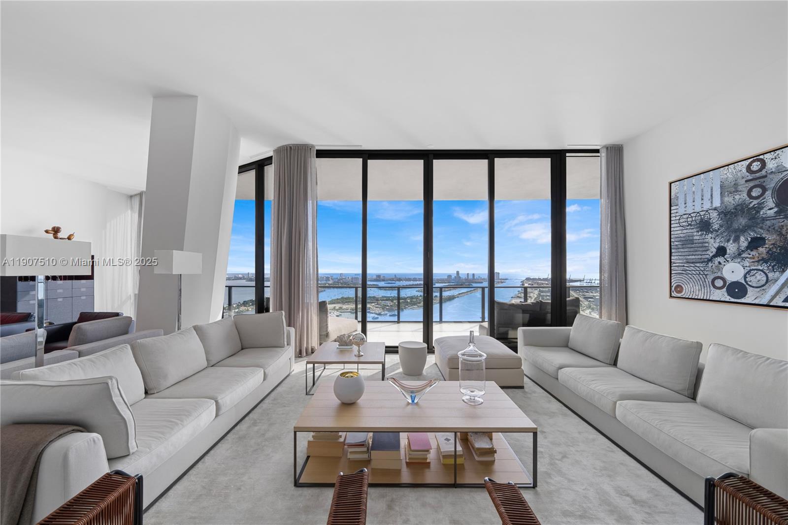 One Thousand Museum Lower Penthouse 4901