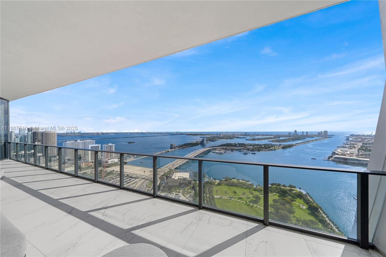 One Thousand Museum Lower Penthouse 4901