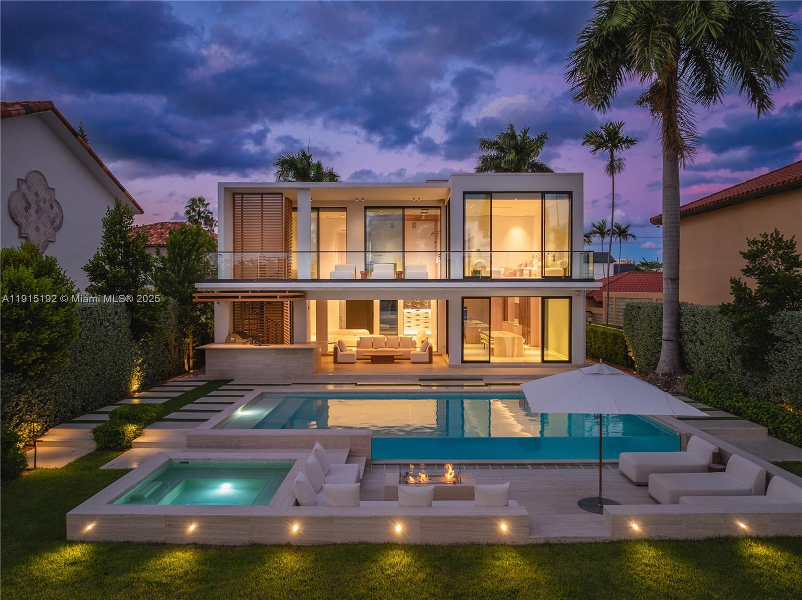 94 S Hibiscus Drive