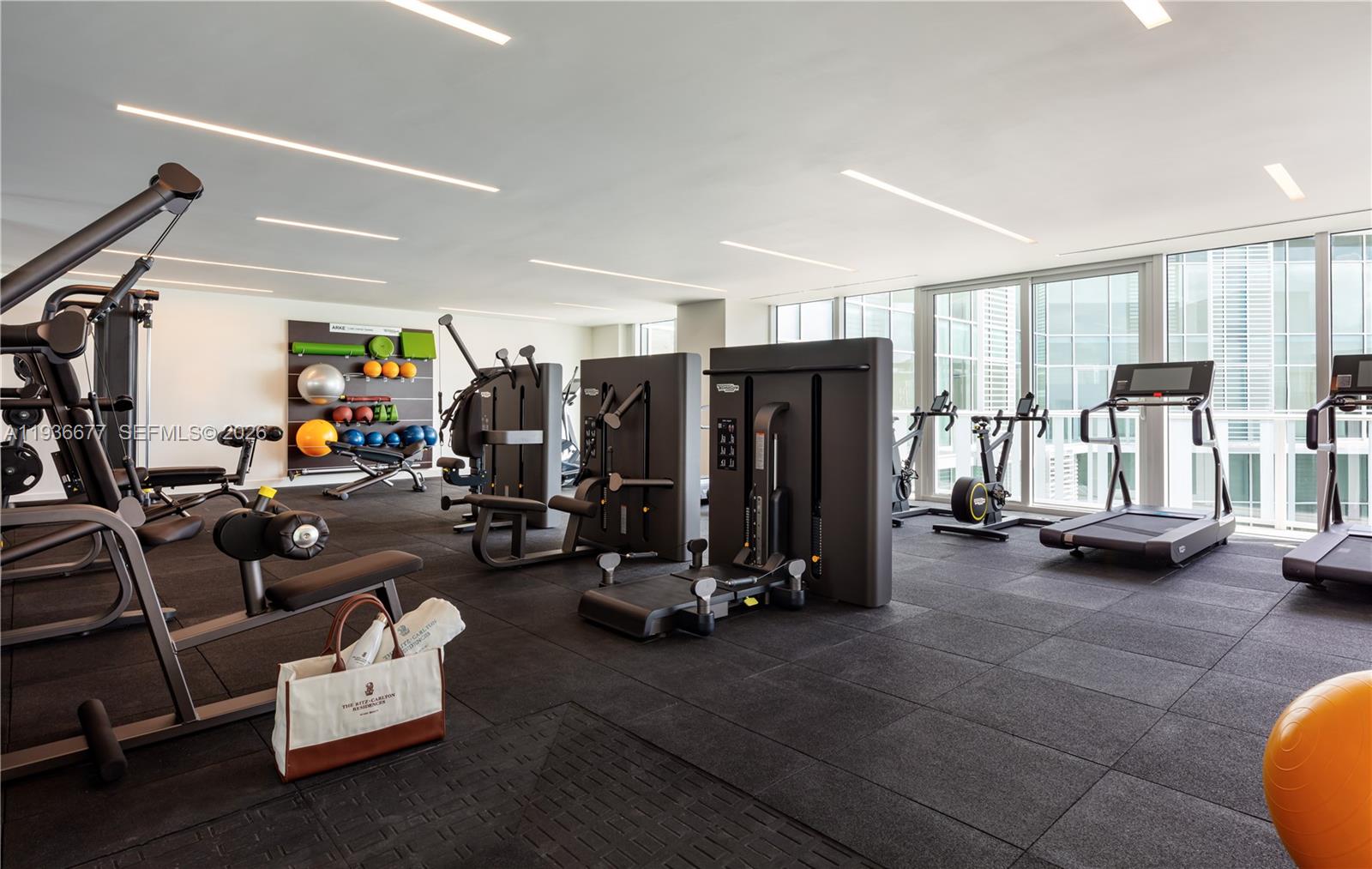 Ritz-Carlton Residences Miami Beach 304